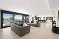 4 bedroom house 351 m² San Pedro Alcantara, Spain