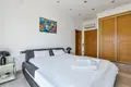 villa de 5 dormitorios 585 m² Benisa, España