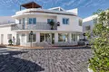 Townhouse 5 bedrooms 160 m² Estepona, Spain