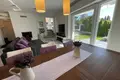 6 room house 184 m² Balatonakarattya, Hungary