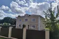 Дом 294 м² Самохваловичи, Беларусь