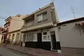 Szeregowiec 4 pokoi 120 m² Torrevieja, Hiszpania