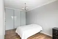 Mieszkanie 3 pokoi 77 m² Poznań, Polska