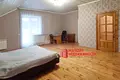 Casa 7 habitaciones 421 m² Kapciouski sielski Saviet, Bielorrusia