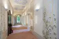 Villa 11 Zimmer 600 m² Brunate, Italien