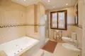 3 bedroom apartment 174 m² Mijas, Spain