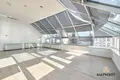 Oficina 3 habitaciones 60 m² en Minsk, Belarús