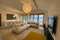 2 bedroom apartment 105 m² Dobrota, Montenegro