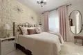 3 bedroom apartment 84 m² Parque De La Reina, Spain