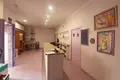 Commercial property 80 m² in Torrevieja, Spain