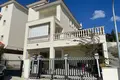 Villa de 4 dormitorios 220 m² Comunidad Mouttayakas, Chipre