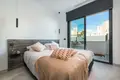 3-Schlafzimmer-Villa 250 m², Alle Länder