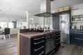 Casa 5 habitaciones 180 m² Ylitornio, Finlandia