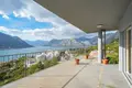 3 bedroom apartment 158 m² Dobrota, Montenegro
