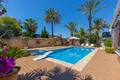 Villa de 4 dormitorios 168 m² Orihuela, Španjolska
