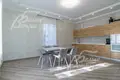 Дом 6 комнат 290 м² Птичное, Россия
