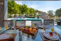 9 bedroom house 700 m² Grad Omis, Croatia