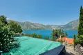 Villa de 4 dormitorios 235 m² Kotor, Montenegro