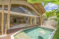 Villa de tres dormitorios 120 m² Kerobokan, Indonesia