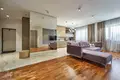 Mieszkanie 2 pokoi 80 m² Mińsk, Białoruś