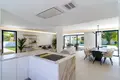 4-Schlafzimmer-Villa 230 m² Marbella, Spanien
