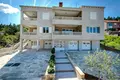 Casa 15 habitaciones 484 m² Kremena, Croacia