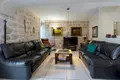 Villa 13 zimmer 235 m² Dobrota, Montenegro