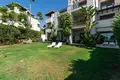 5 bedroom apartment 210 m² Estepona, Spain