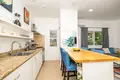 Кондо 1 спальня 68 м² West End, Гондурас