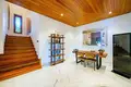 Villa 10 bedrooms 1 000 m² Phuket, Thailand