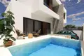 Villa de tres dormitorios 90 m² Almoradi, España