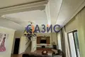Дом 4 комнаты 250 м² Несебр, Болгария
