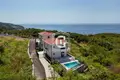 Haus 6 zimmer 318 m² Petrovac, Montenegro