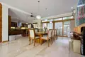 Вилла 4 спальни 500 м² Kerobokan Kelod, Индонезия