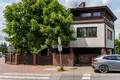 Дом 9 комнат 589 м² Зомбки, Польша