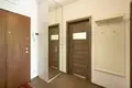 Propiedad comercial 43 m² en Varsovia, Polonia