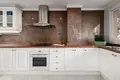 Mieszkanie 2 pokoi 141 m² Marbella, Hiszpania