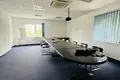 Gewerbefläche 13 zimmer 880 m² in Lazy, Polen