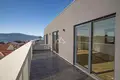 2 bedroom apartment 183 m² Tivat, Montenegro