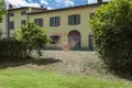 Propriété commerciale 7 000 m² à San Giovanni Valdarno, Italie