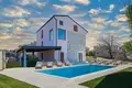 Willa 4 pokoi 240 m² Umag, Chorwacja