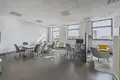 Propiedad comercial 8 habitaciones 267 m² en Varsovia, Polonia