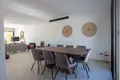 Kompleks mieszkalny New complex of villas with swimming pools on the first sea line, Ayia Thekla, Cyprus