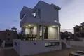 4 bedroom Villa 208 m², All countries