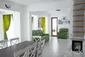4-Schlafzimmer-Villa 354 m² Sveti Stefan, Montenegro