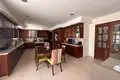 Haus 7 Schlafzimmer  in Pyrgos Lemesou, Zypern