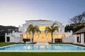villa de 5 chambres 1 372 m² Benahavis, Espagne