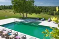 Haus 6 Schlafzimmer 1 042 m² Opcina Groznjan, Kroatien