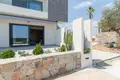 Mieszkanie 3 pokoi 74 m² Torrevieja, Hiszpania