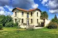 Casa 8 habitaciones 190 m² Lacassagne, Francia